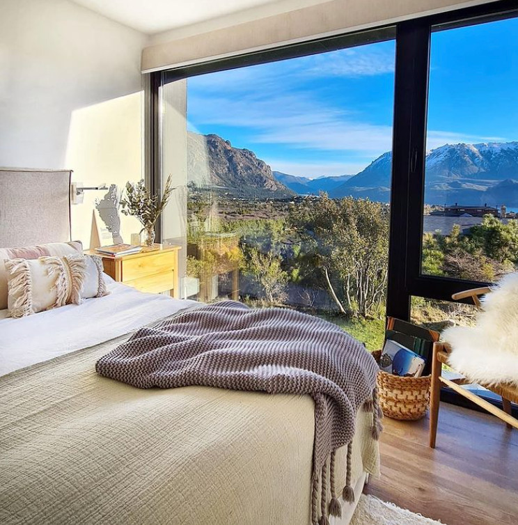 chambre avec baie vitrée vue montagne chambre avec baie vitrée vue montagne