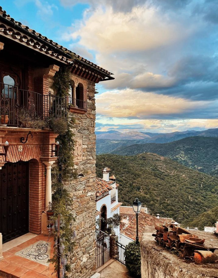 maison en pierres Airbnb sur Instagram maison en pierres Airbnb sur Instagram