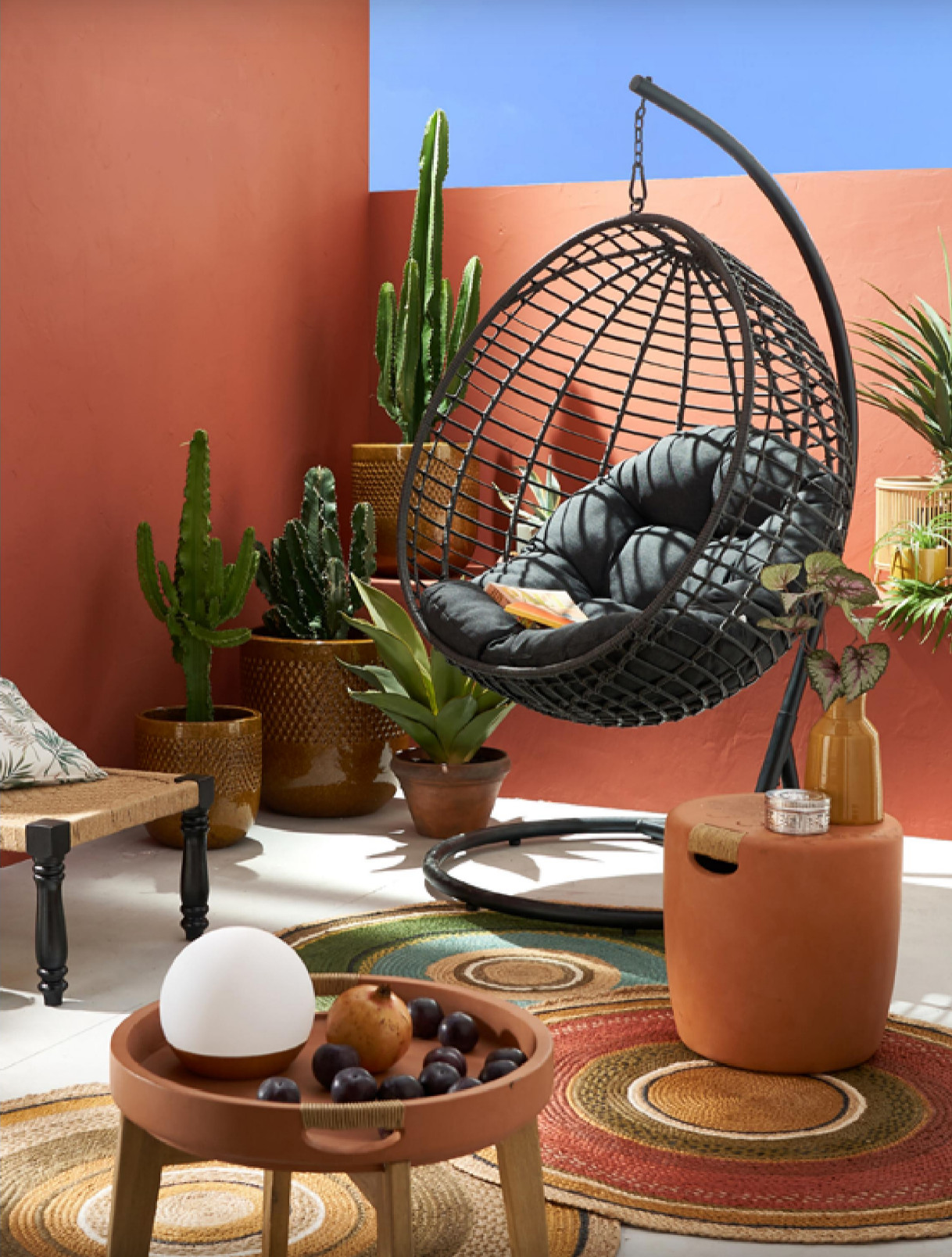 terrasse avec murs terracotta