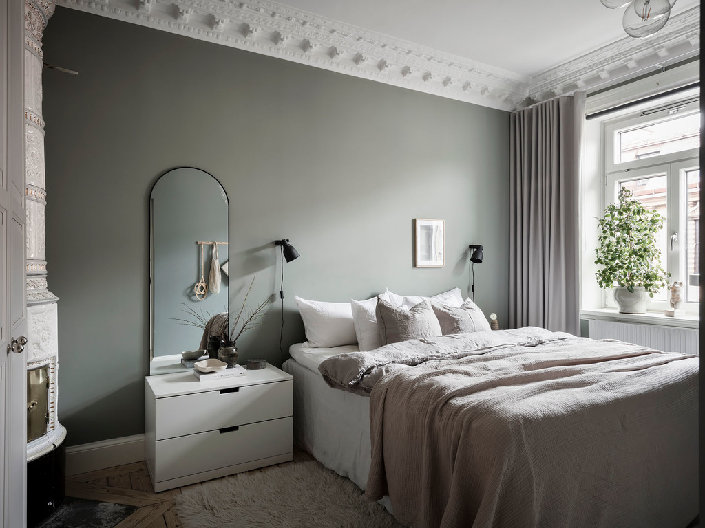 chambre avec moulures décoration scandinave
