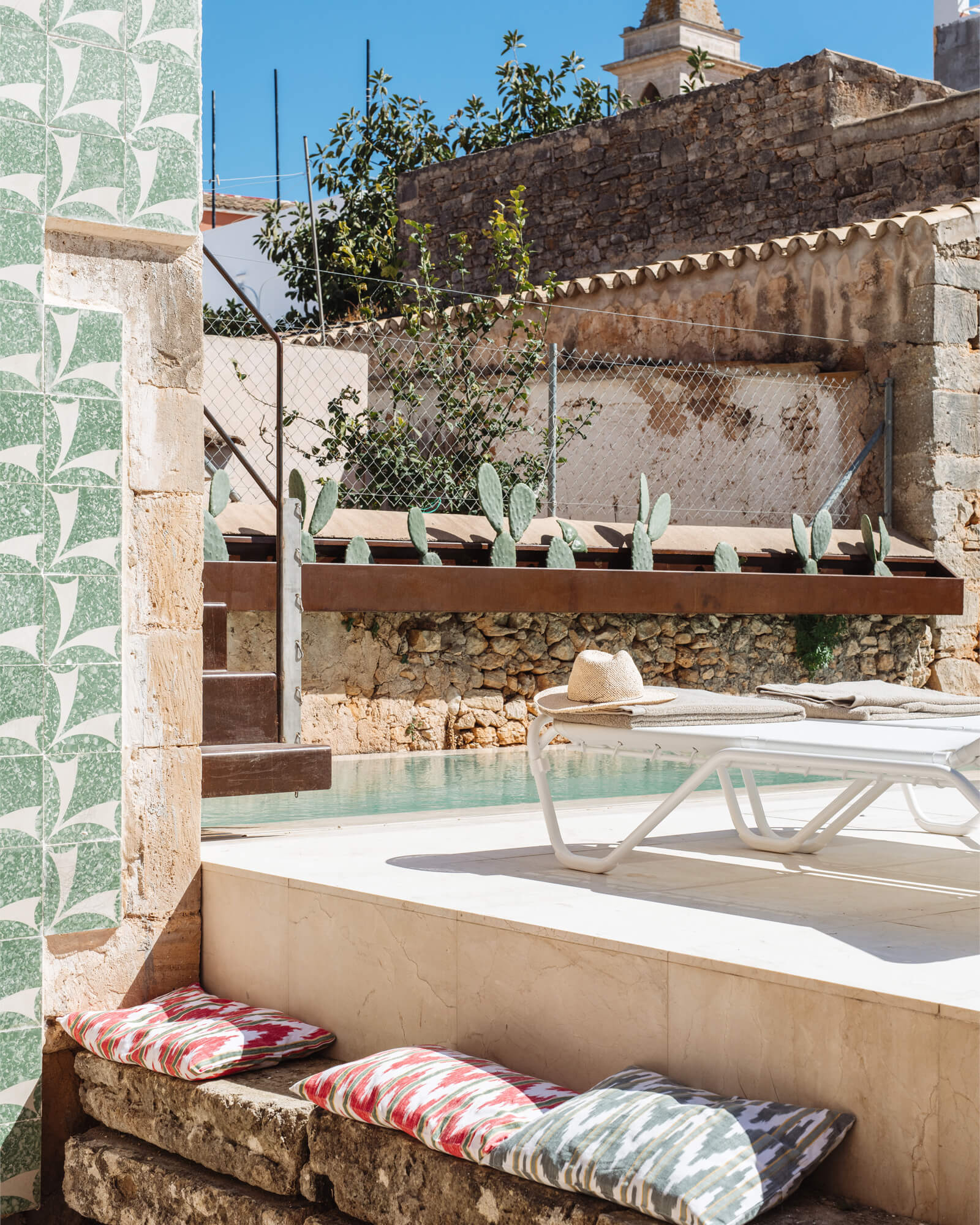 maison en pierre Majorque avec piscine