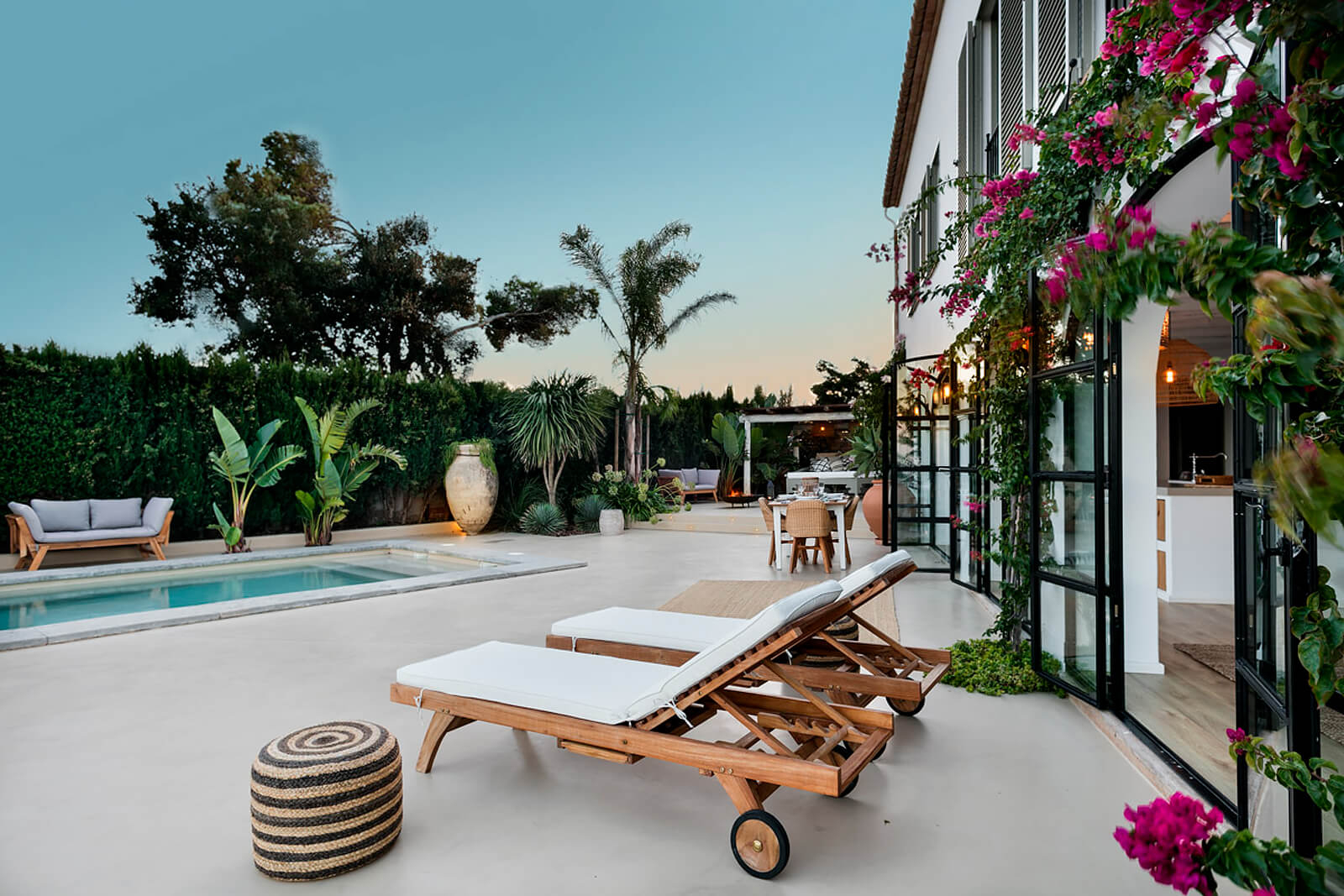 terrasse avec piscine et vue mer terrasse avec piscine et vue mer