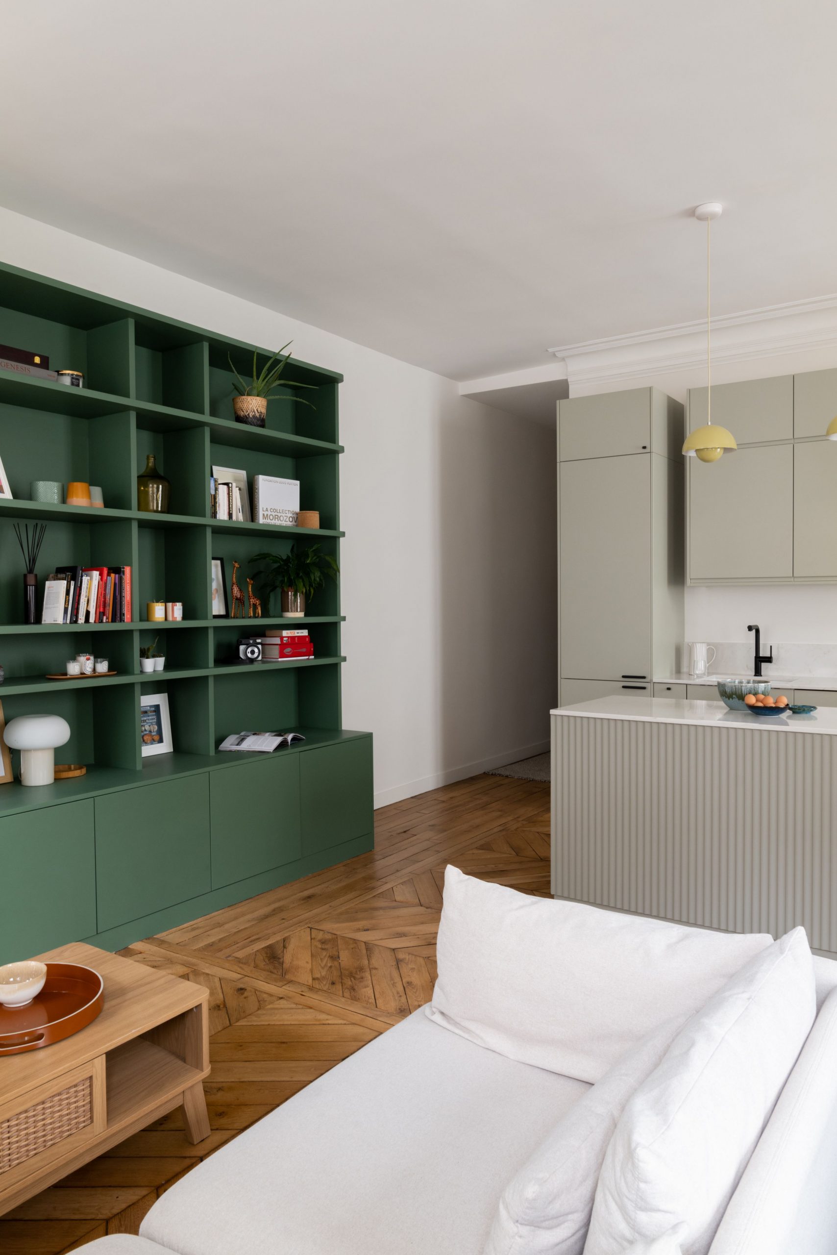 cuisine design ouverte appartement Paris photo ©Agathe Tissier cuisine design ouverte appartement Paris photo ©Agathe Tissier
