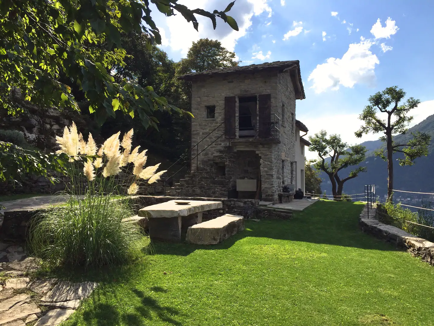 terrasse maison sur le lac de Côme