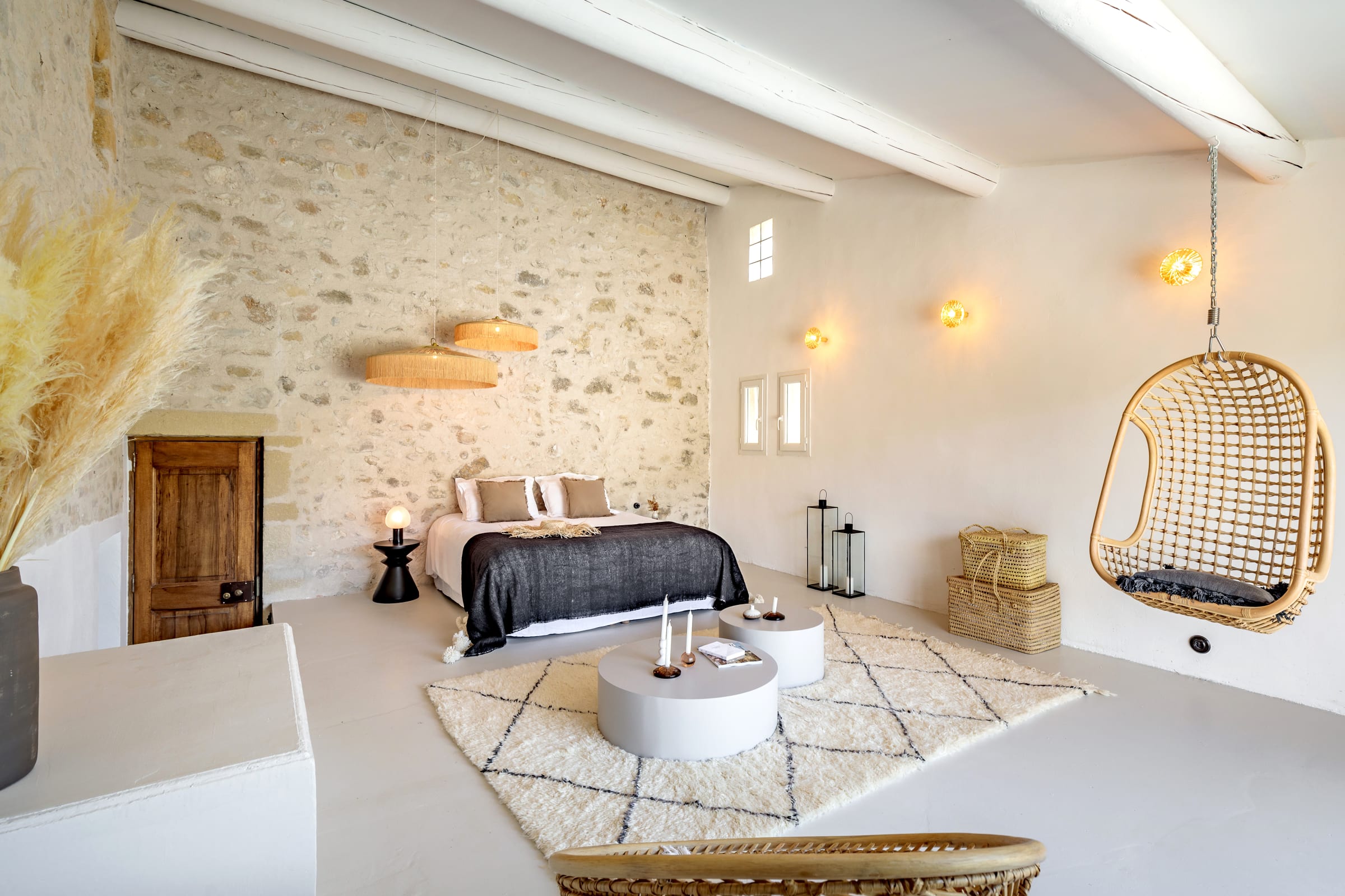 chambre maison en pierres Provence décoration contemporaine chambre maison en pierres Provence décoration contemporaine
