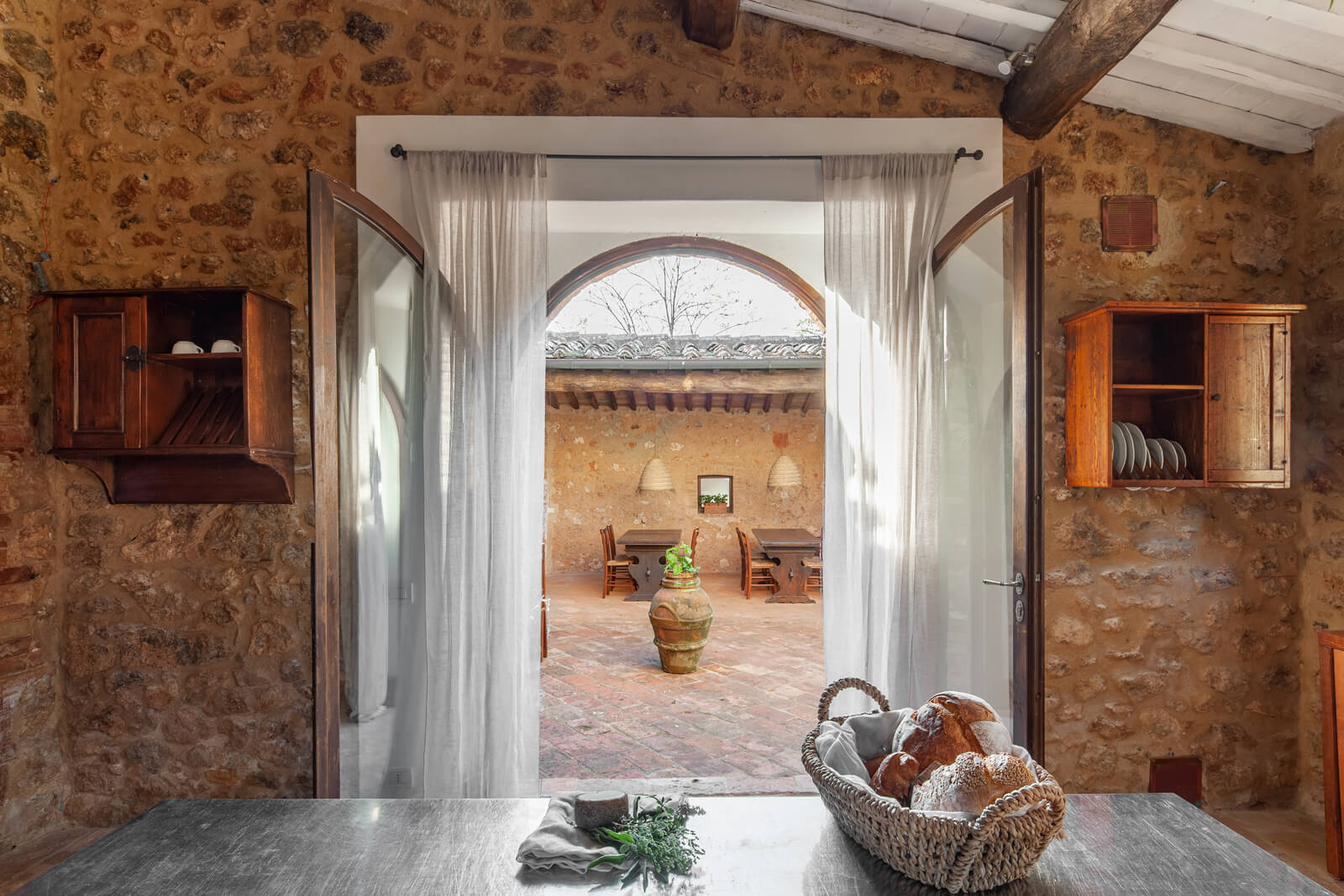 cuisine mur en pierres maison Toscane cuisine mur en pierres maison Toscane