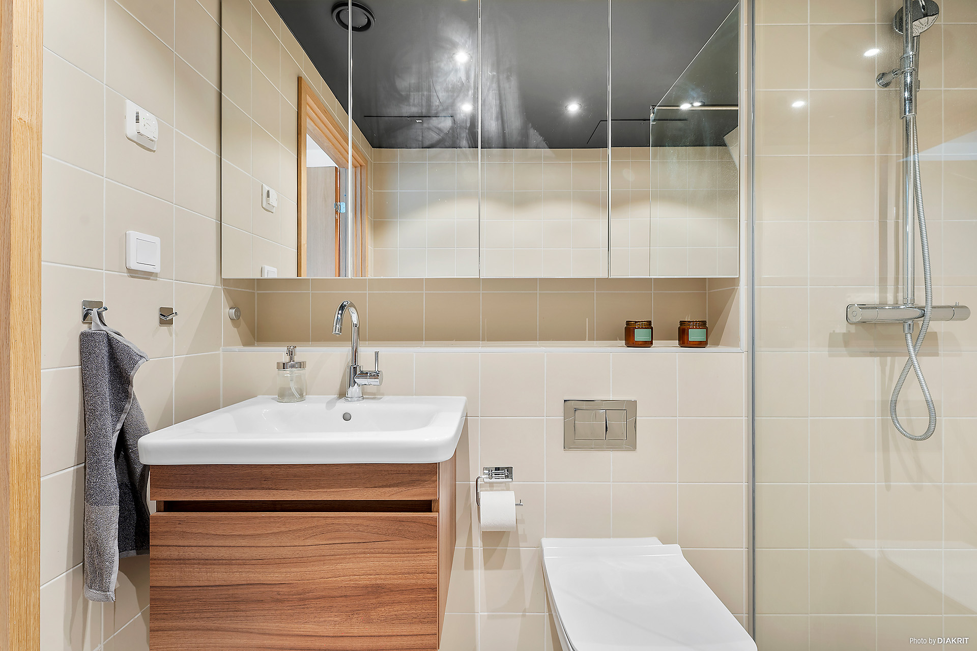 salle de bain carrelage beige studio de 34m2 salle de bain carrelage beige studio de 34m2