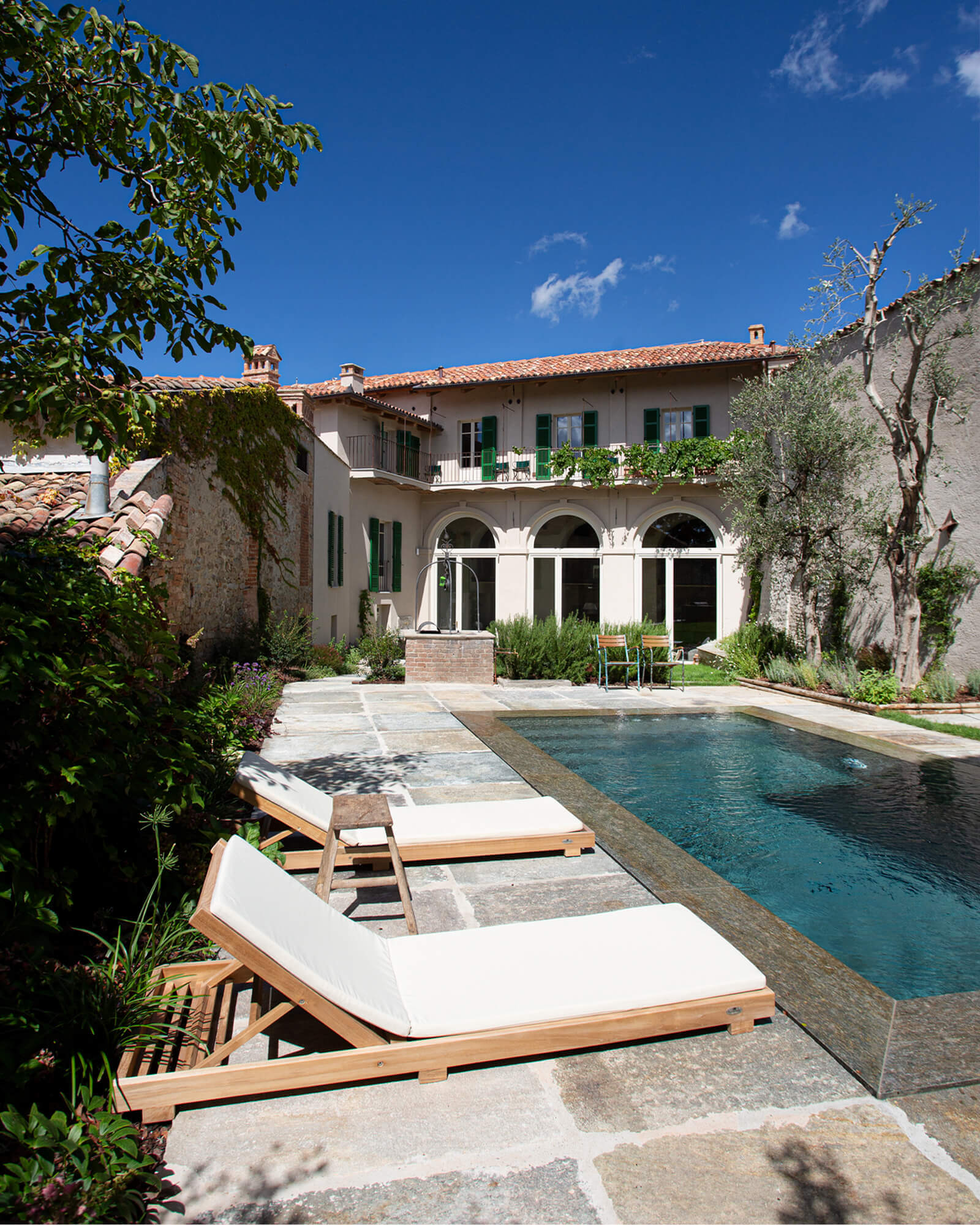 maison rénovée ancienne avec piscine maison rénovée ancienne avec piscine