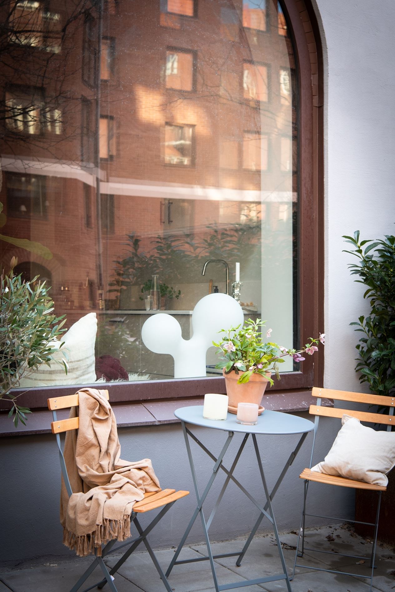terrasse studio décoration design avec fenêtre en arche terrasse studio décoration design avec fenêtre en arche