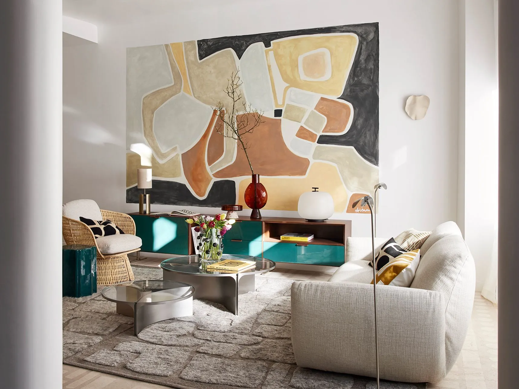 salon mobilier AM PM tableaux Miracolo