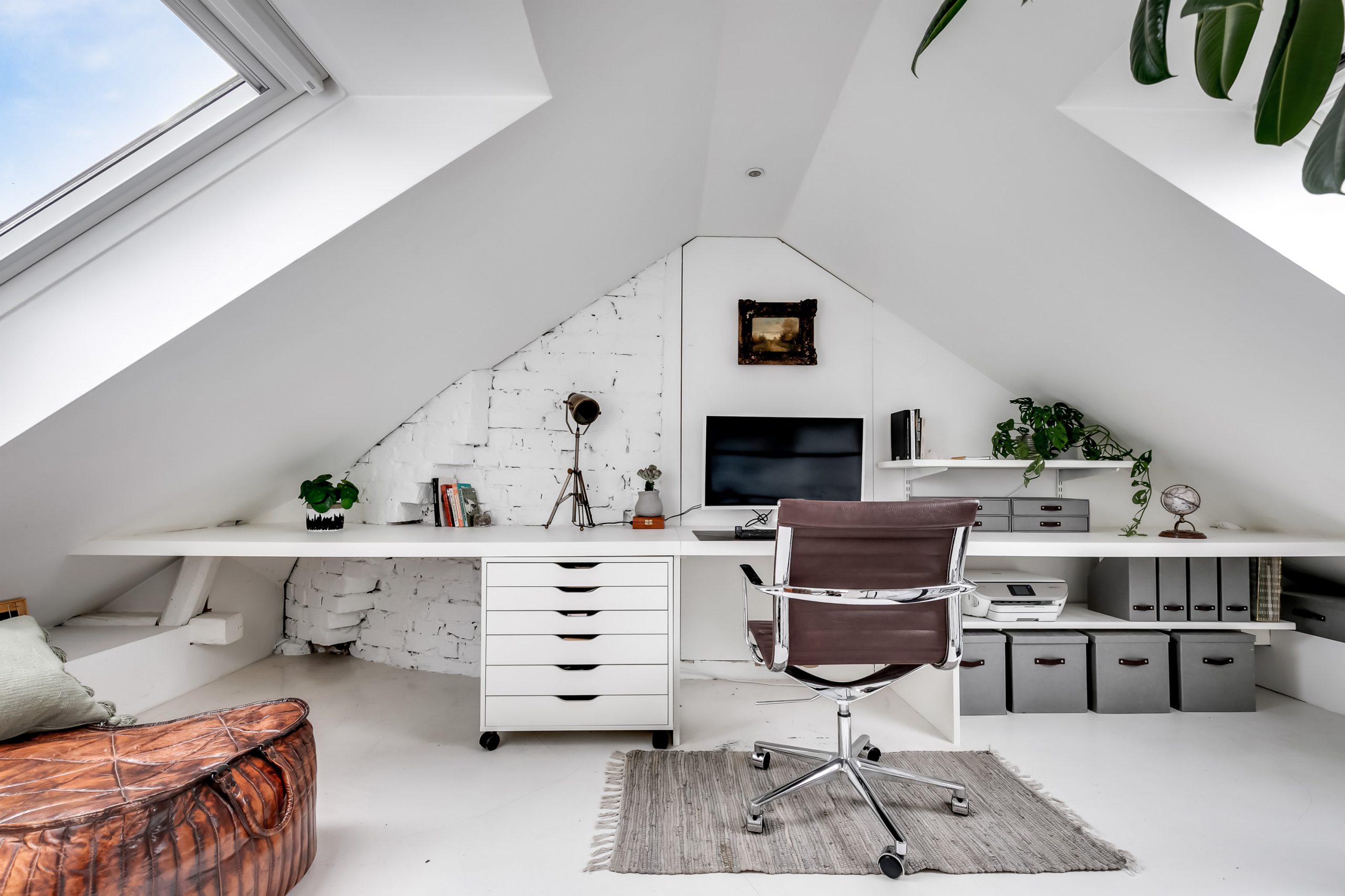 bureau mansardé décoration scandinave