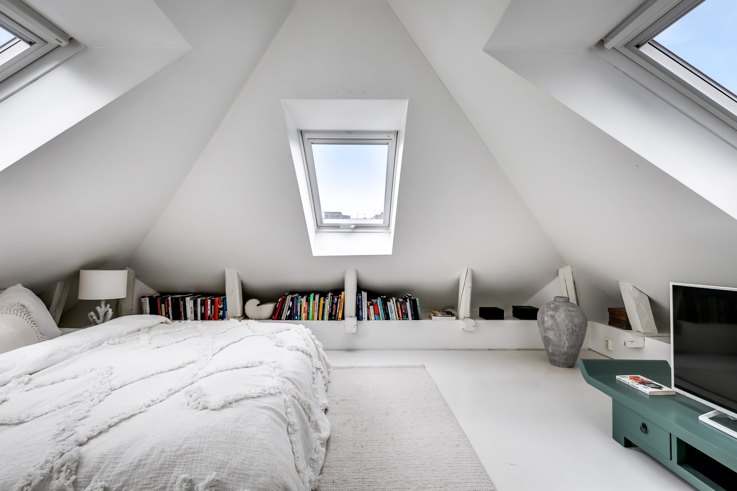 chambre mansardée décoration scandinave