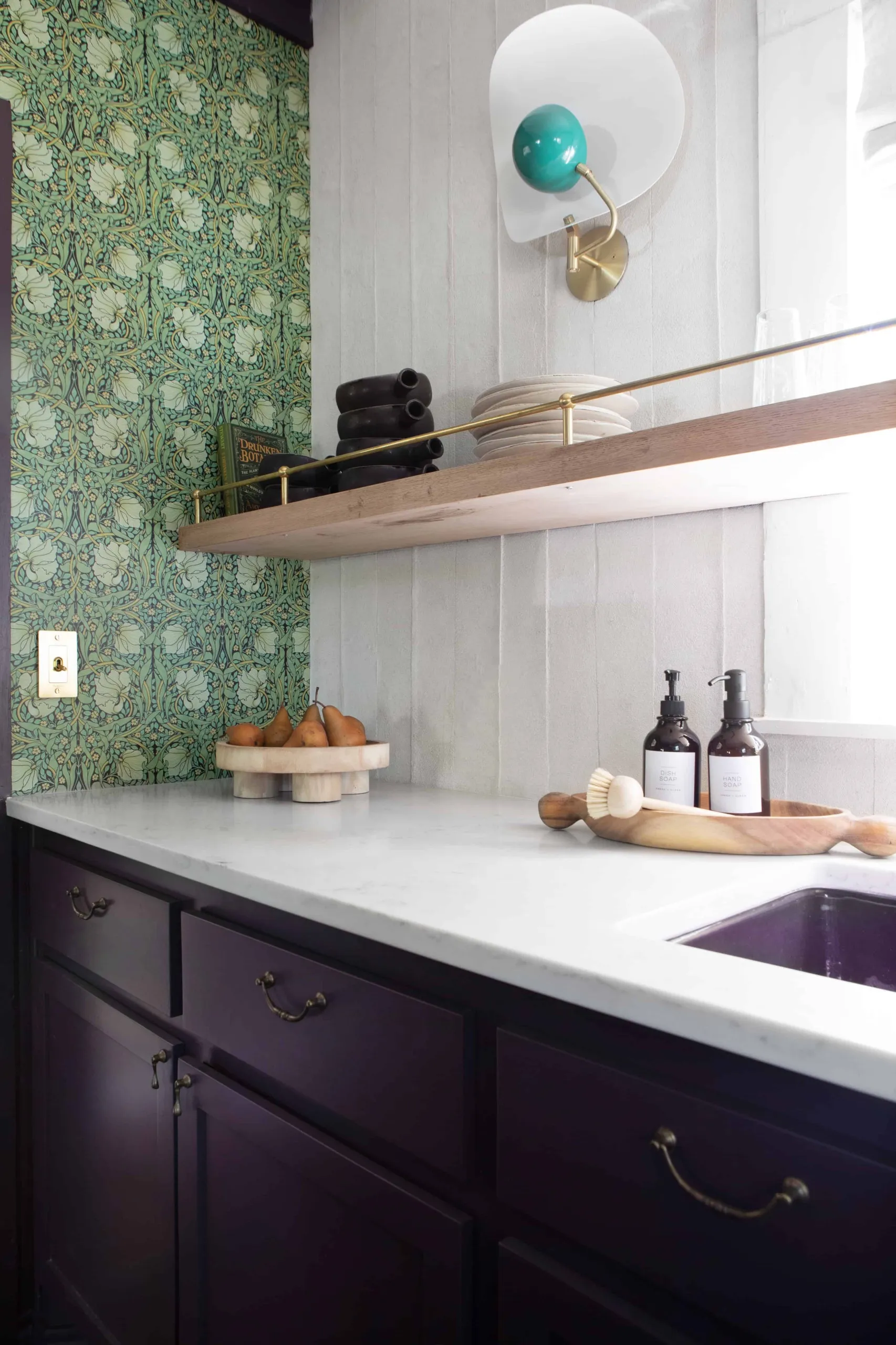 cuisine rustique chic papier-peint William Morris cuisine rustique chic papier-peint William Morris
