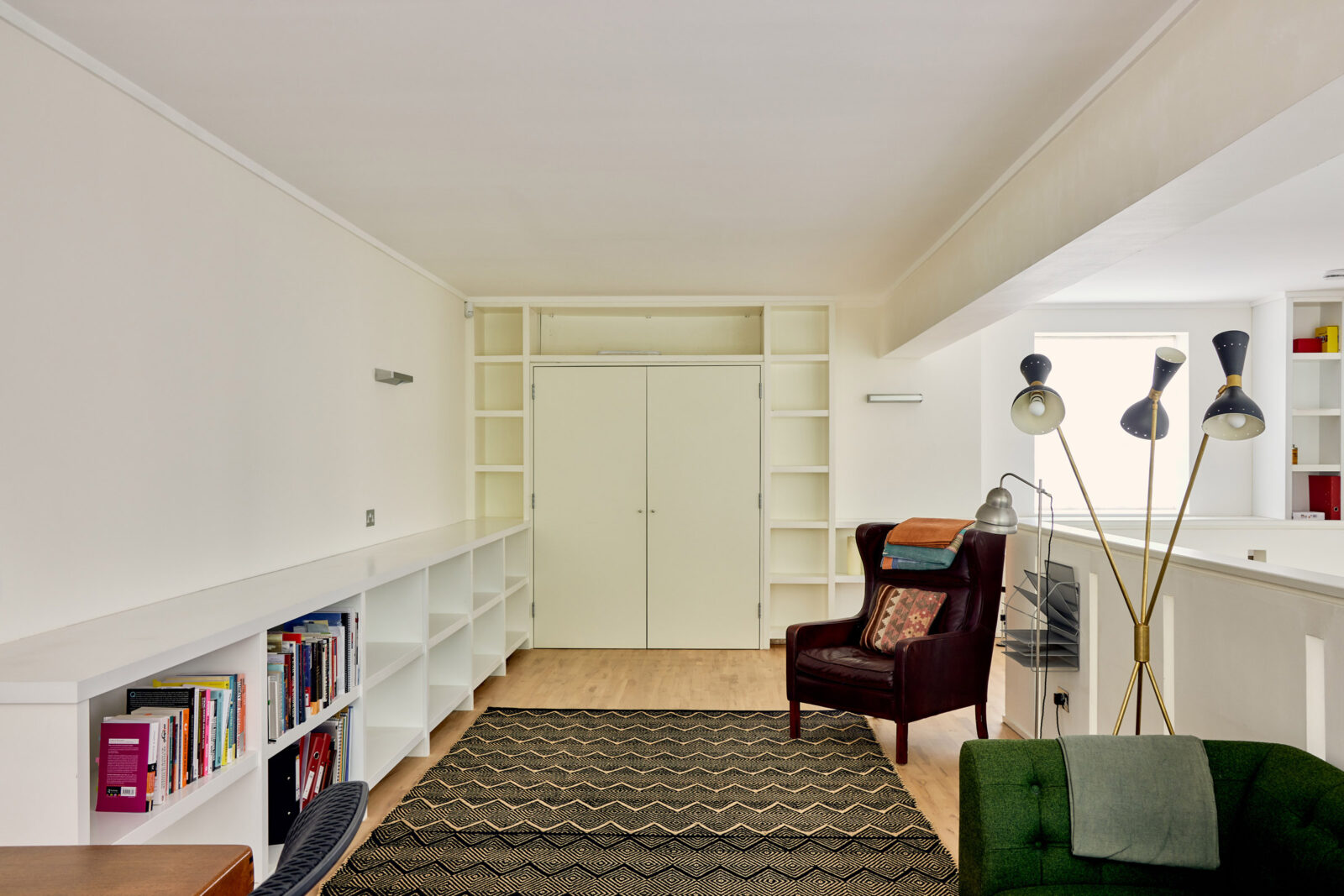 salon loft sur mezzanine