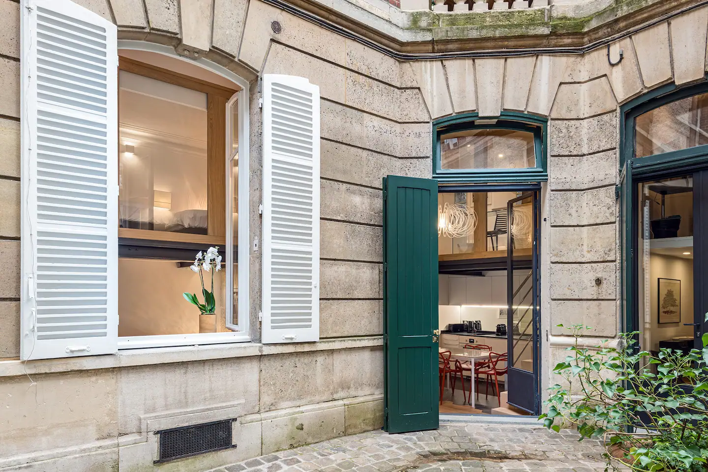 cour immeuble loft Paris