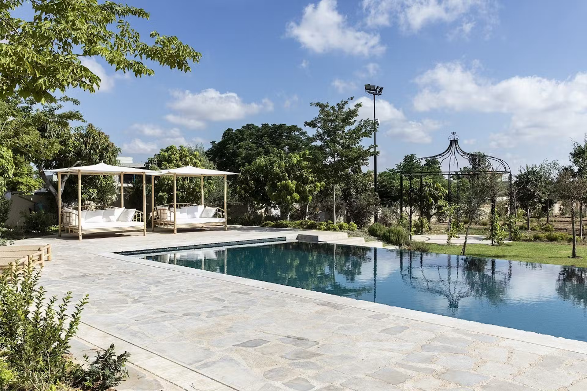 jardin avec piscine jardin avec piscine