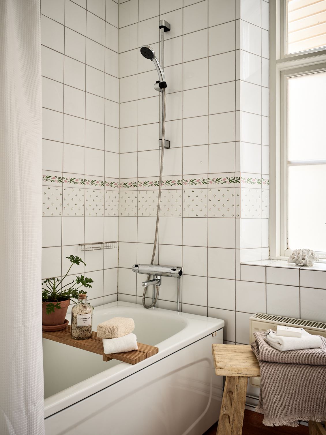 salle de bain carrelage petites fleurs salle de bain carrelage petites fleurs