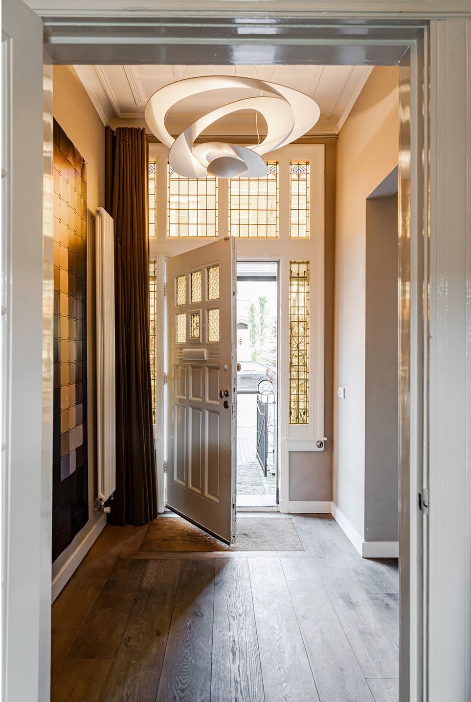 entrée avec vitraux maison de ville Pays-Bas