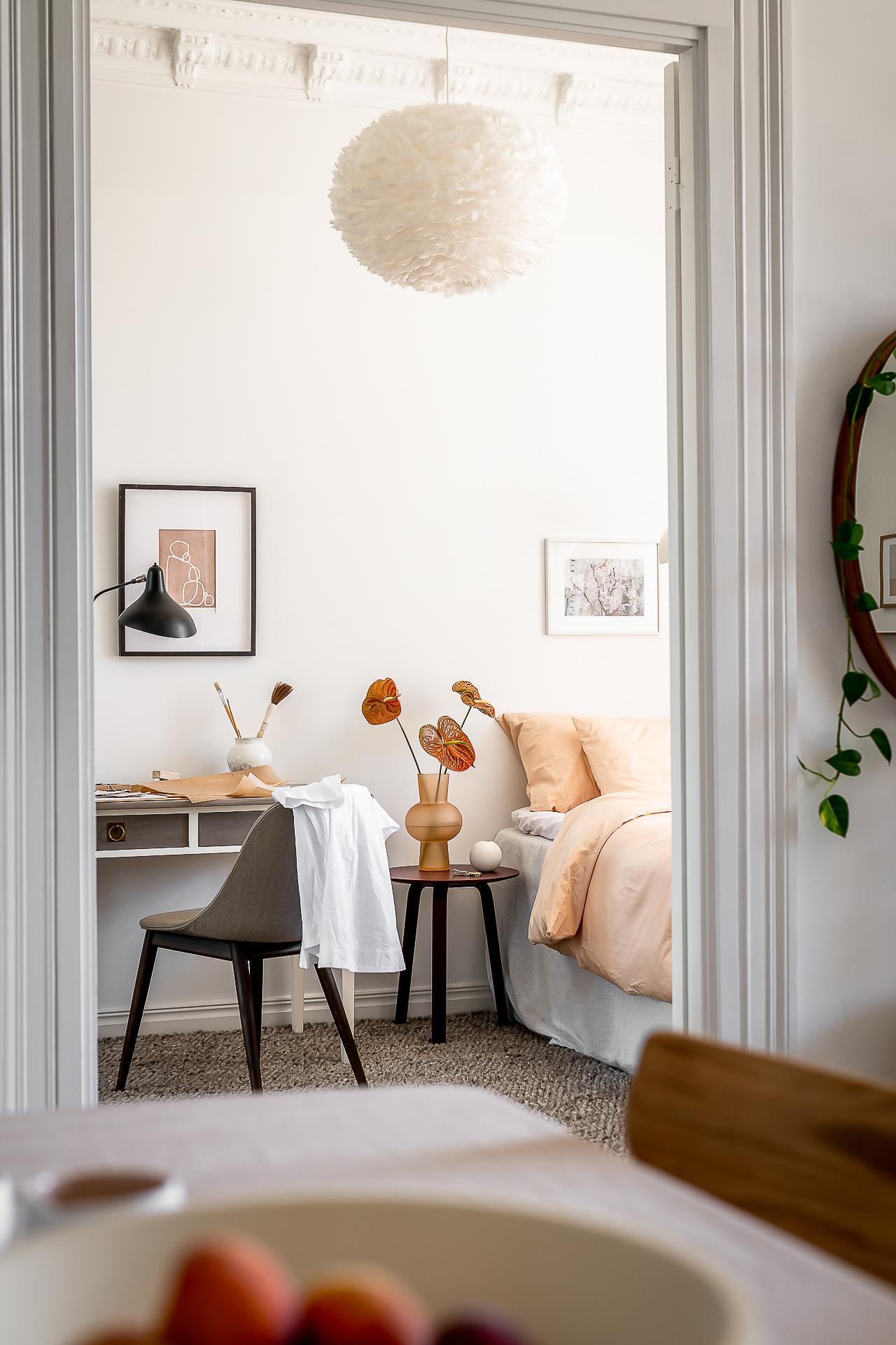 chambre avec moulures décoration contemporaine et scandinave chambre avec moulures décoration contemporaine et scandinave