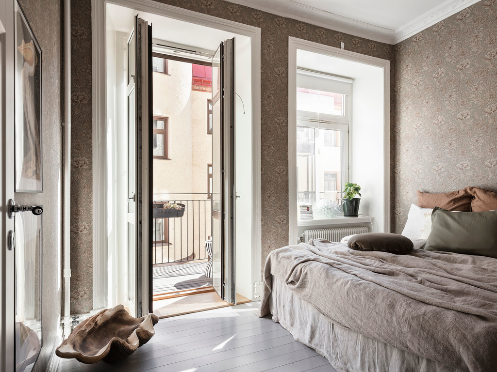chambre avec papier-peint vintage chambre avec papier-peint vintage