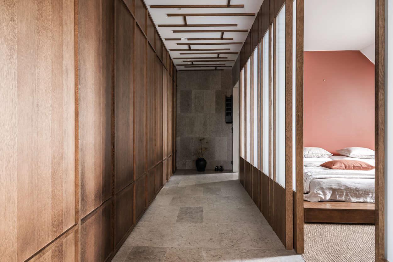 couloir avec portes vitrées décoration contemporaine inspiration japonaise couloir avec portes vitrées décoration contemporaine inspiration japonaise