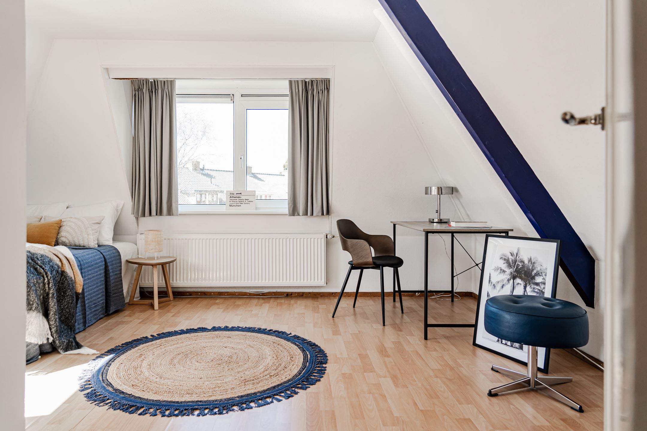 chambre mansardée avec poutres chambre mansardée avec poutres