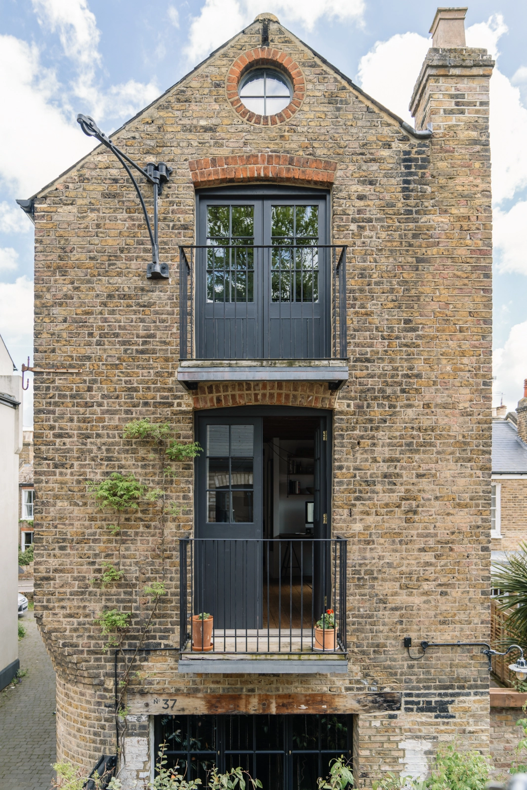 maison loft en briques anciennes