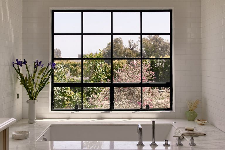 salle de bain avec fenêtre salle de bain avec fenêtre
