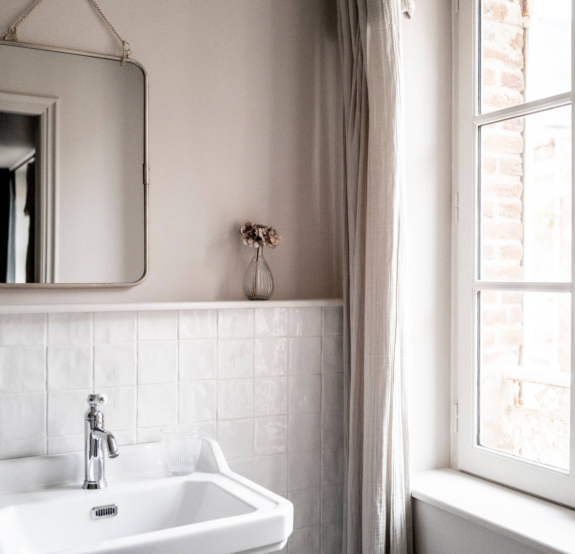 salle de bain avec zelliges 