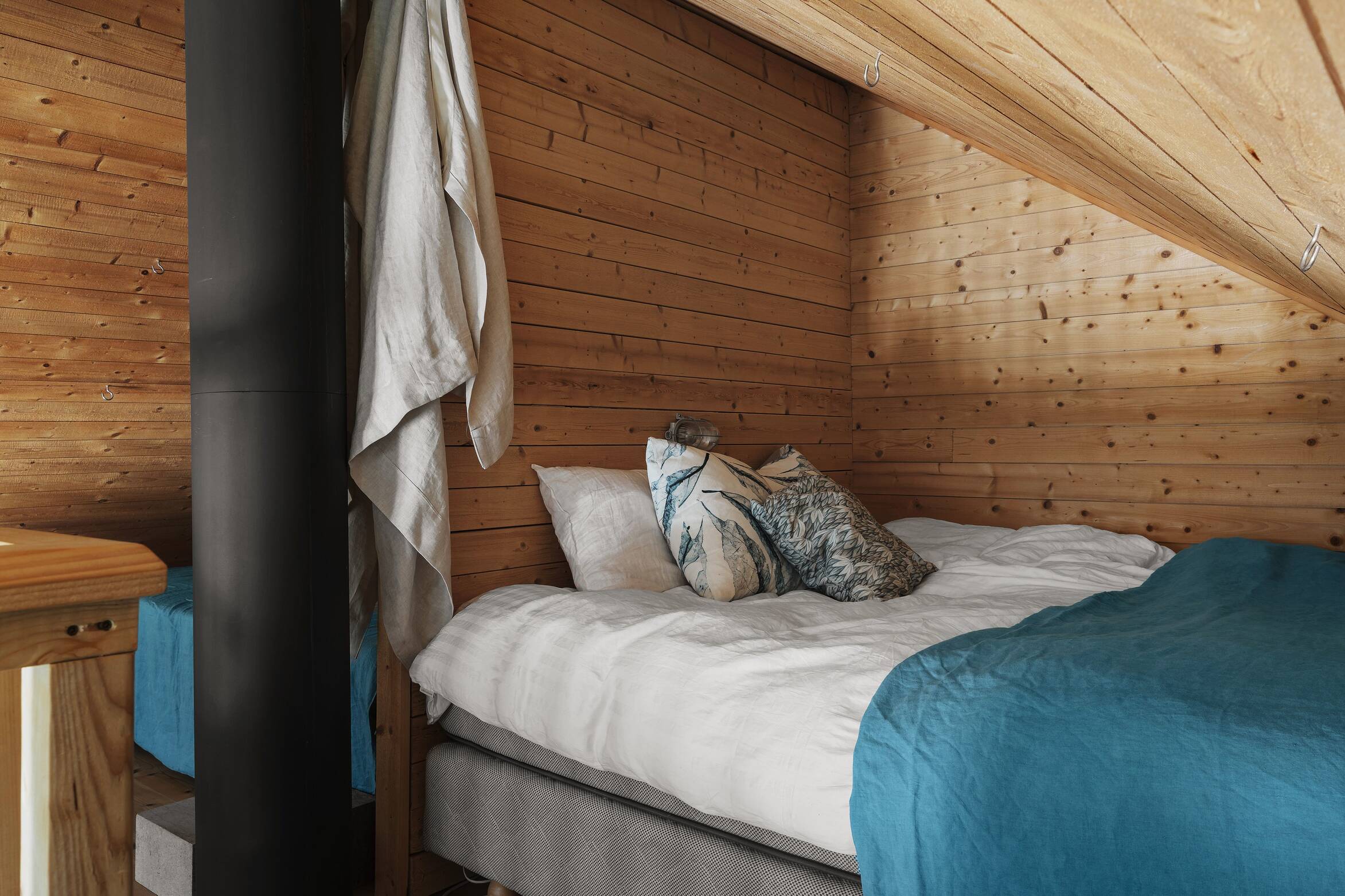 chambre mansardée bois chambre mansardée bois