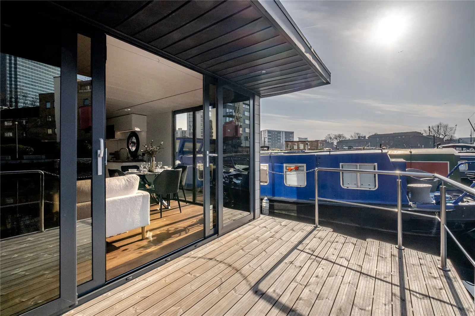 terrasse bois mini maison flottante 32m2 terrasse bois mini maison flottante 32m2