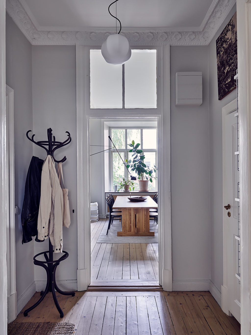 entrée avec porte-manteau vintage entrée avec porte-manteau vintage