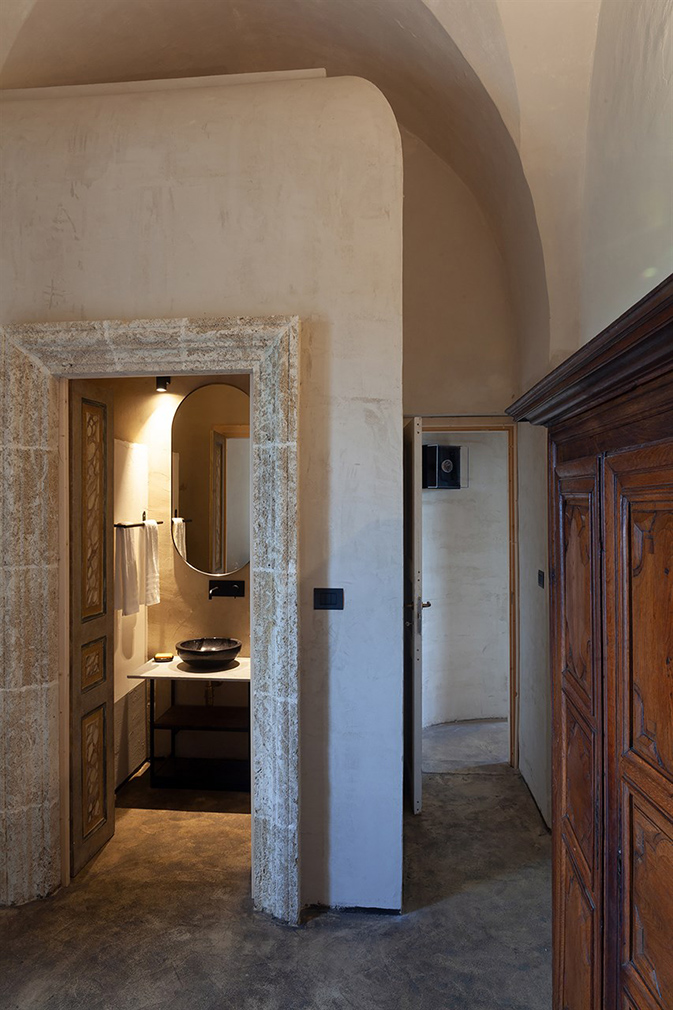 salle de bain maison ancienne Pouilles Casino Doxi Stracca salle de bain maison ancienne Pouilles Casino Doxi Stracca