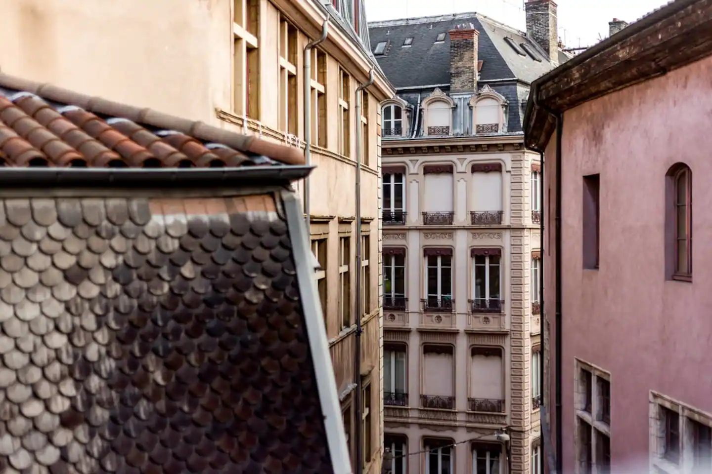 façade immeuble ancien Lyon