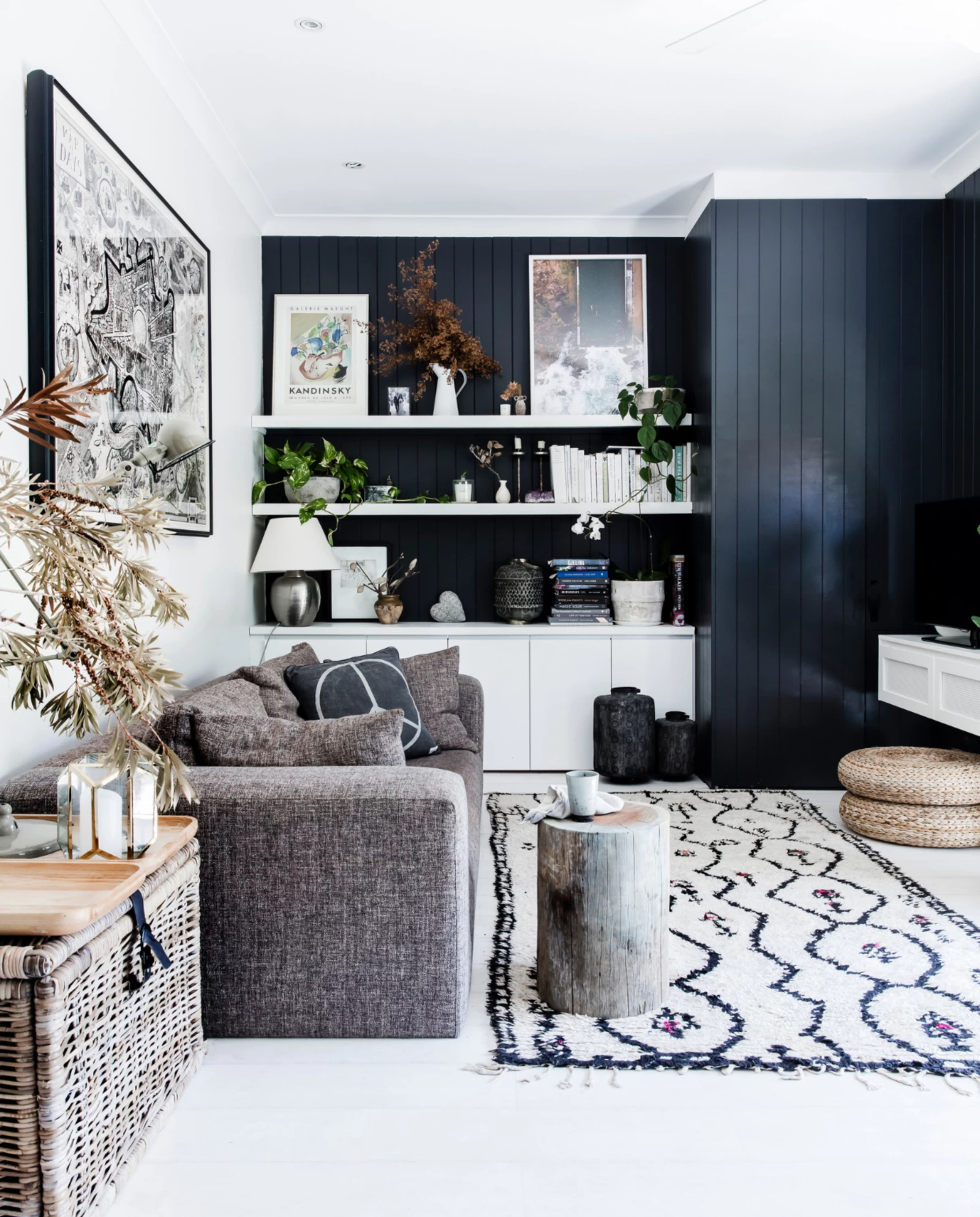 salon décoration contemporaine noire et blanche