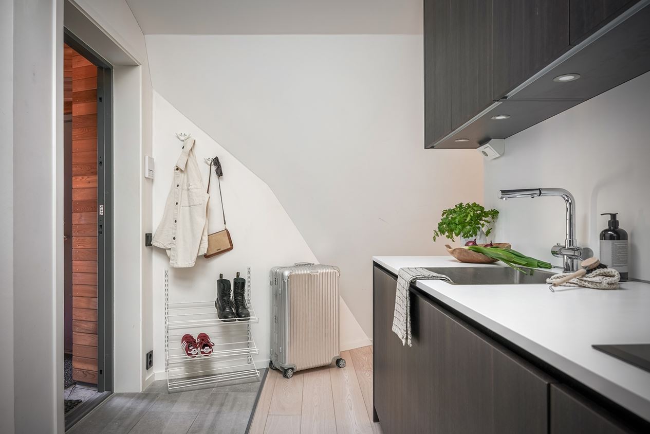 cuisine design noyer studio mansardé