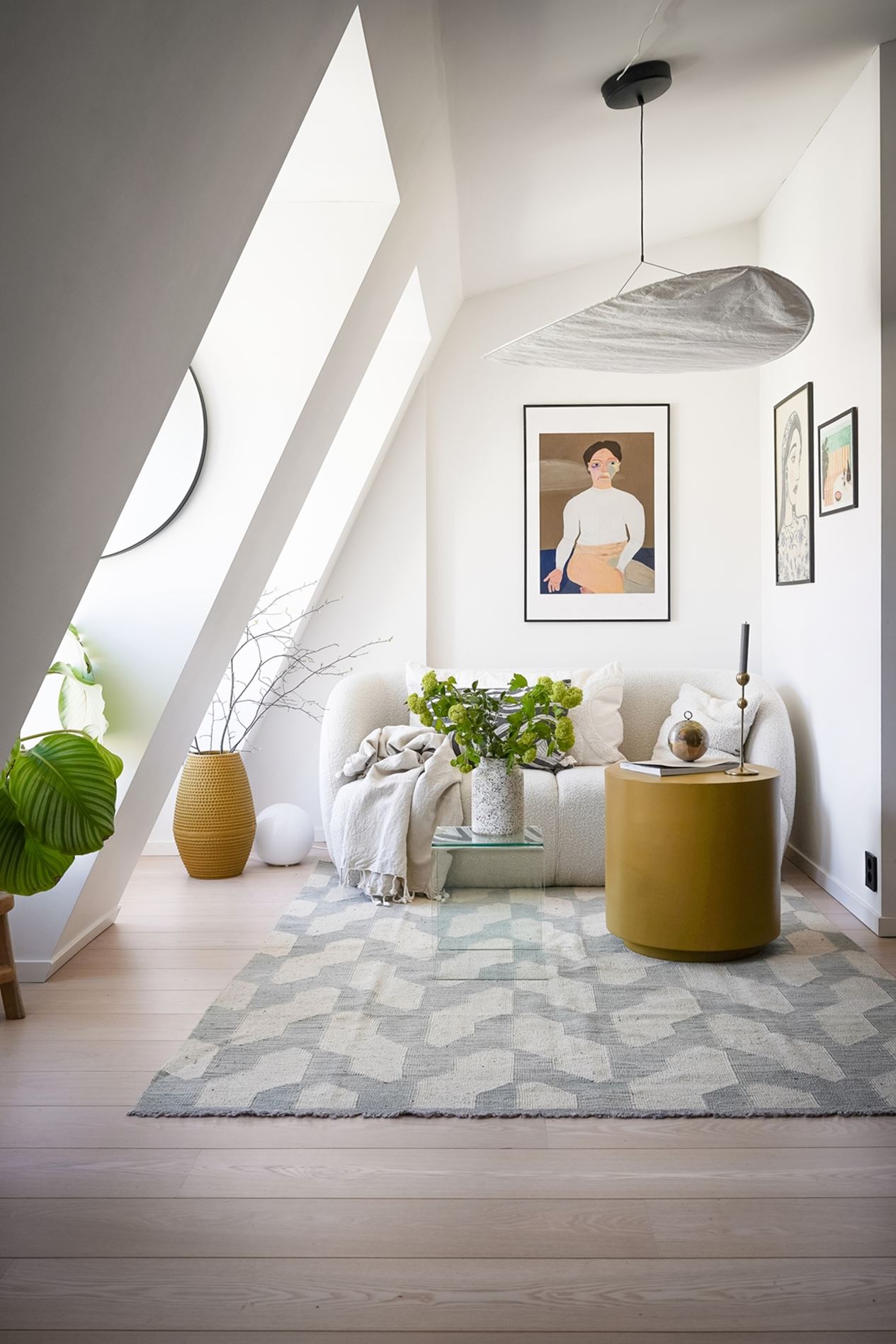 salon décoration design studio mansardé