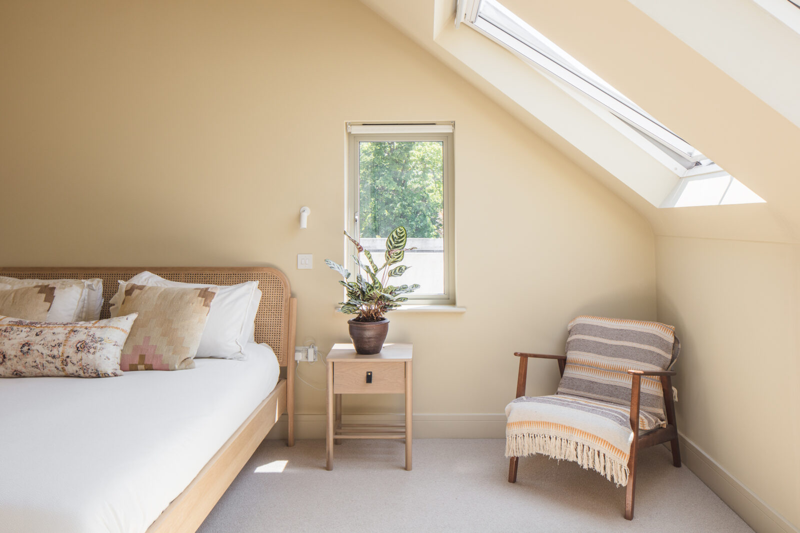 chambre mansardée avec velux chambre mansardée avec velux