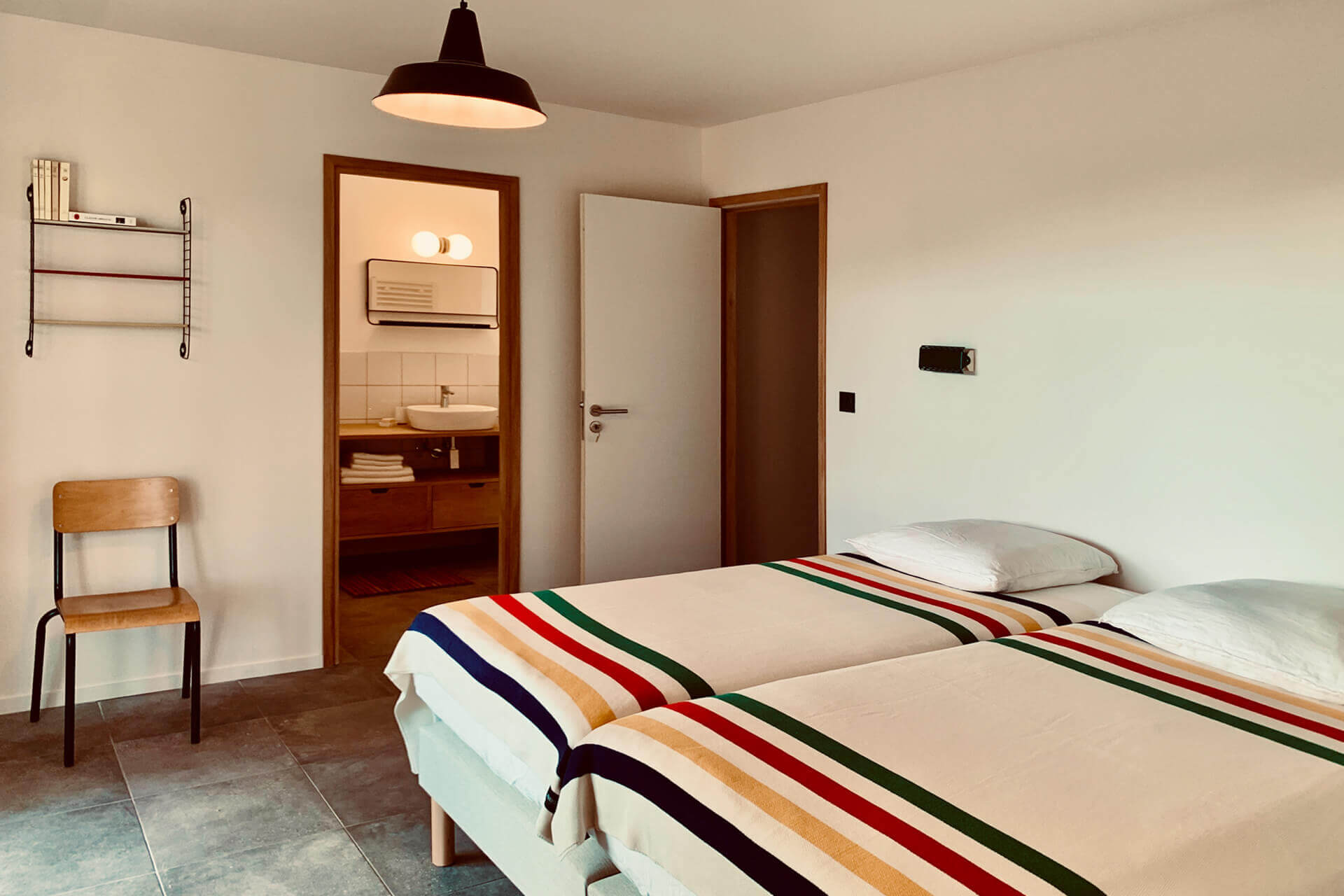 chambre à deux lits chambre à deux lits