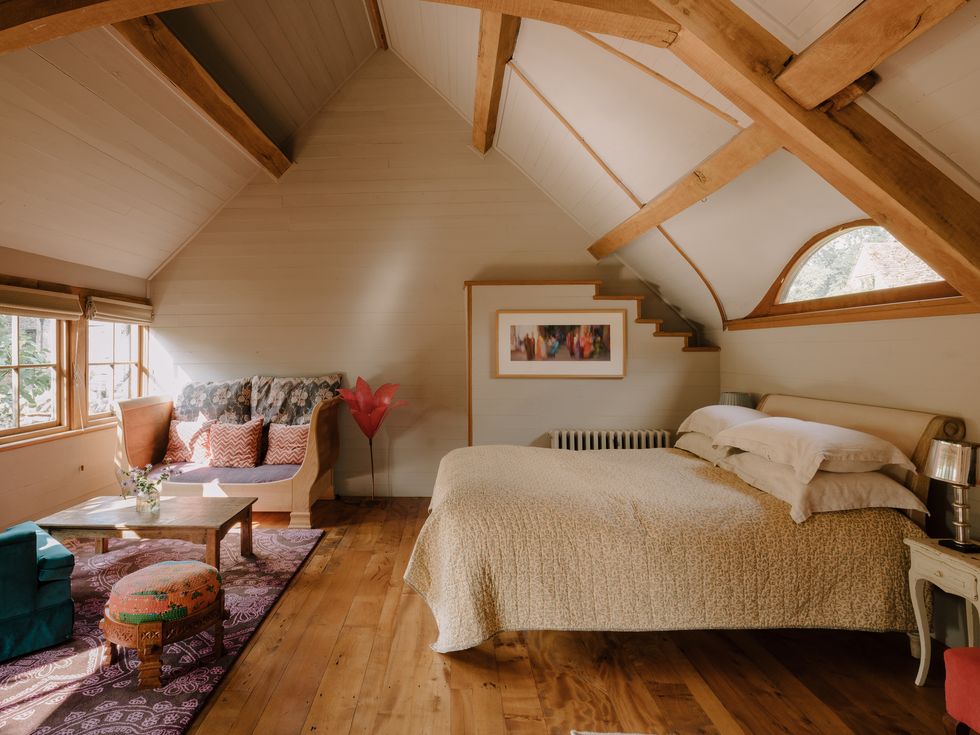 chambre avec poutres maison de campagne