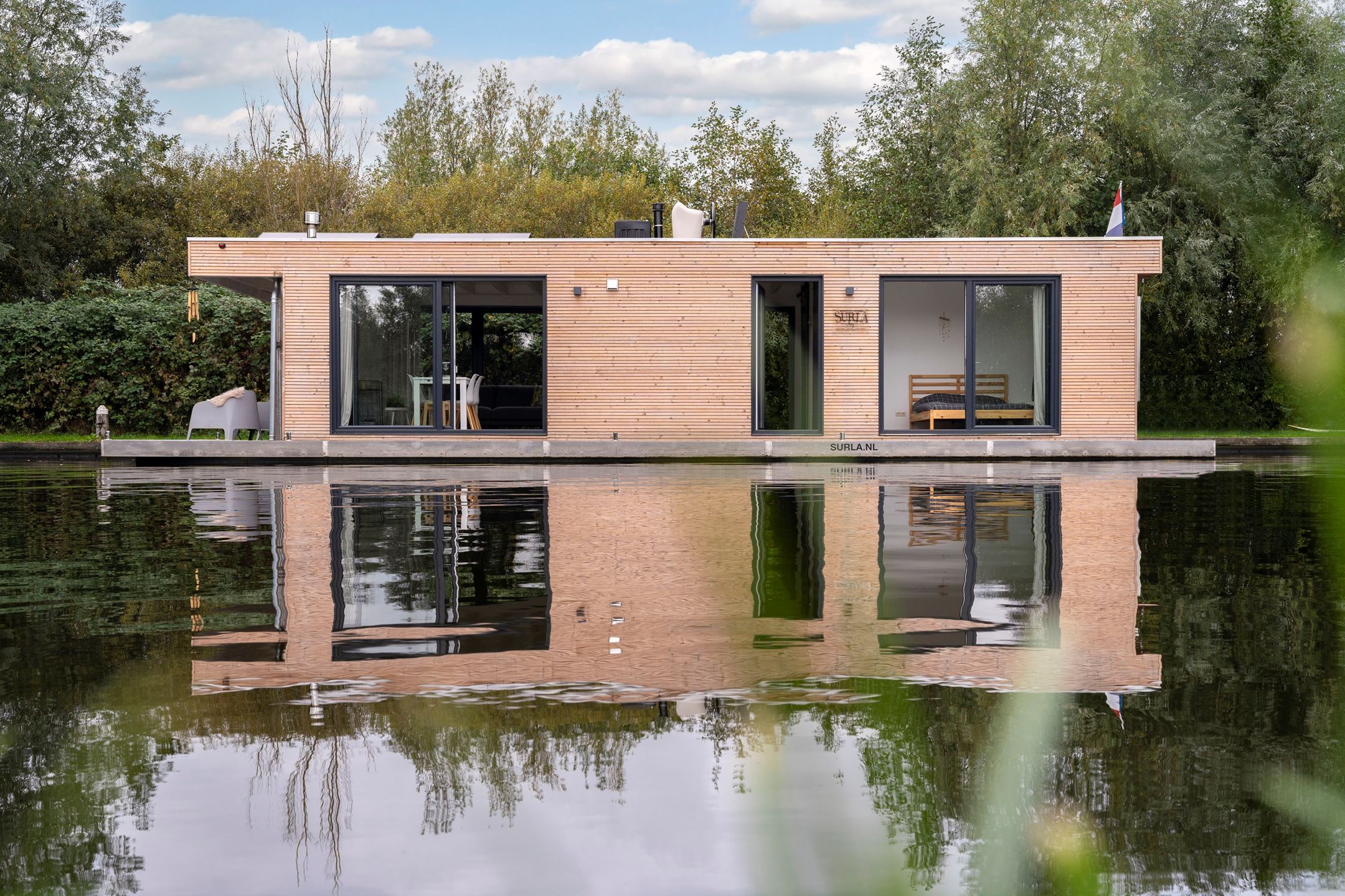 petite maison flottante 51m2 petite maison flottante 51m2