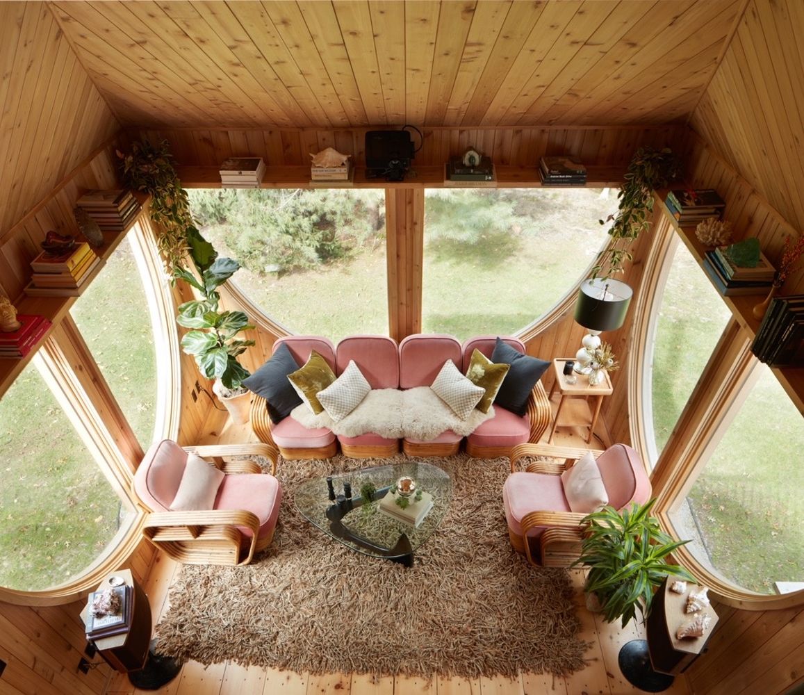 salon maison en bois atypique