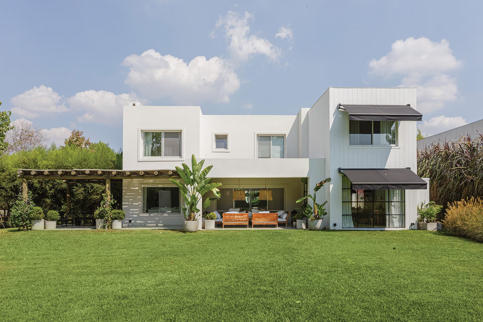 maison moderne avec pergola bois maison moderne avec pergola bois