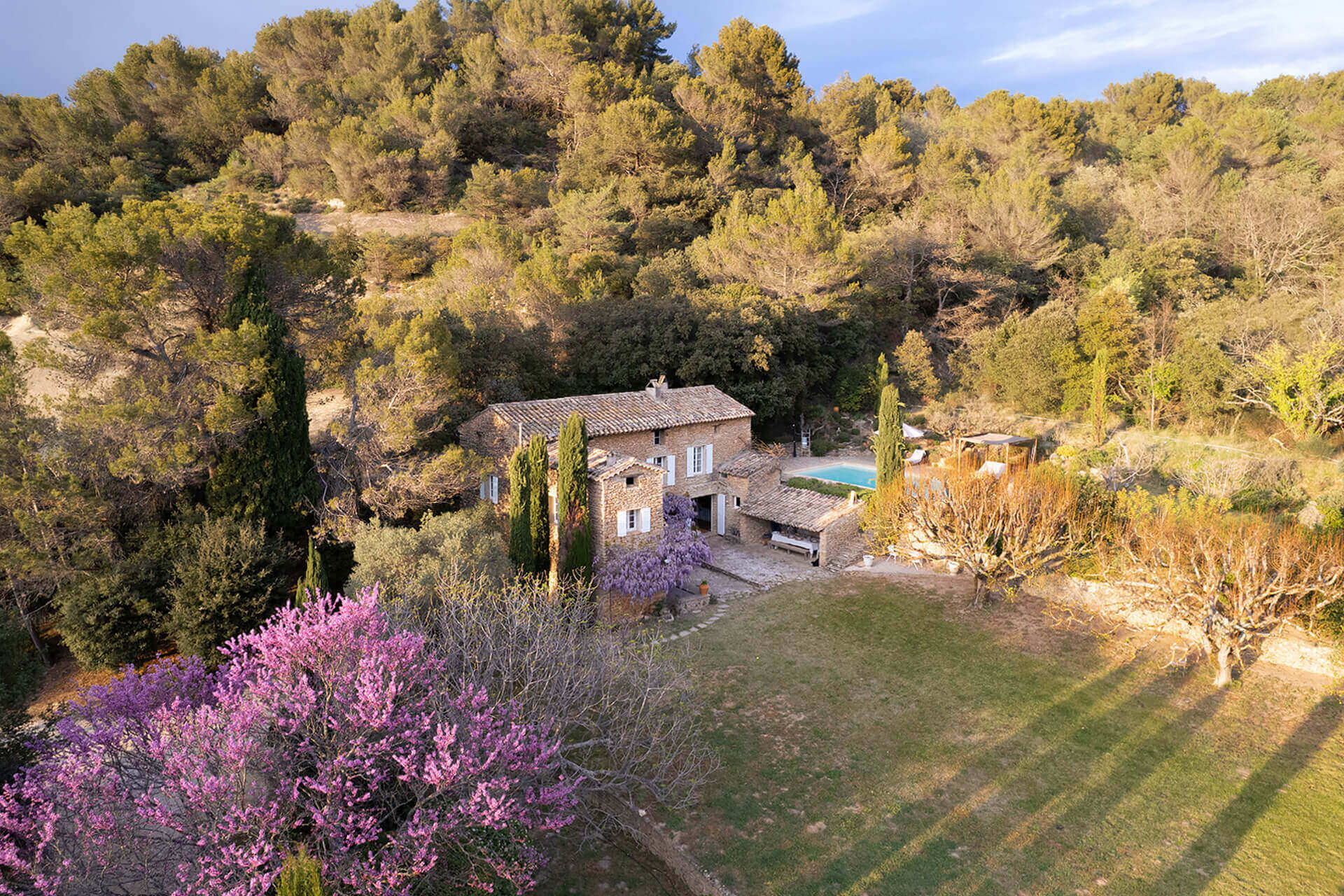 maison en pierre Le mas Couvaloup en Provence maison en pierre Le mas Couvaloup en Provence