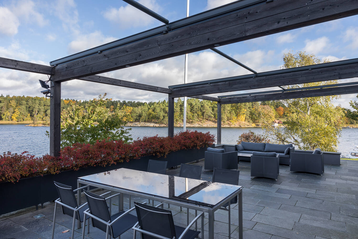 terrasse avec pergola bois et métal terrasse avec pergola bois et métal