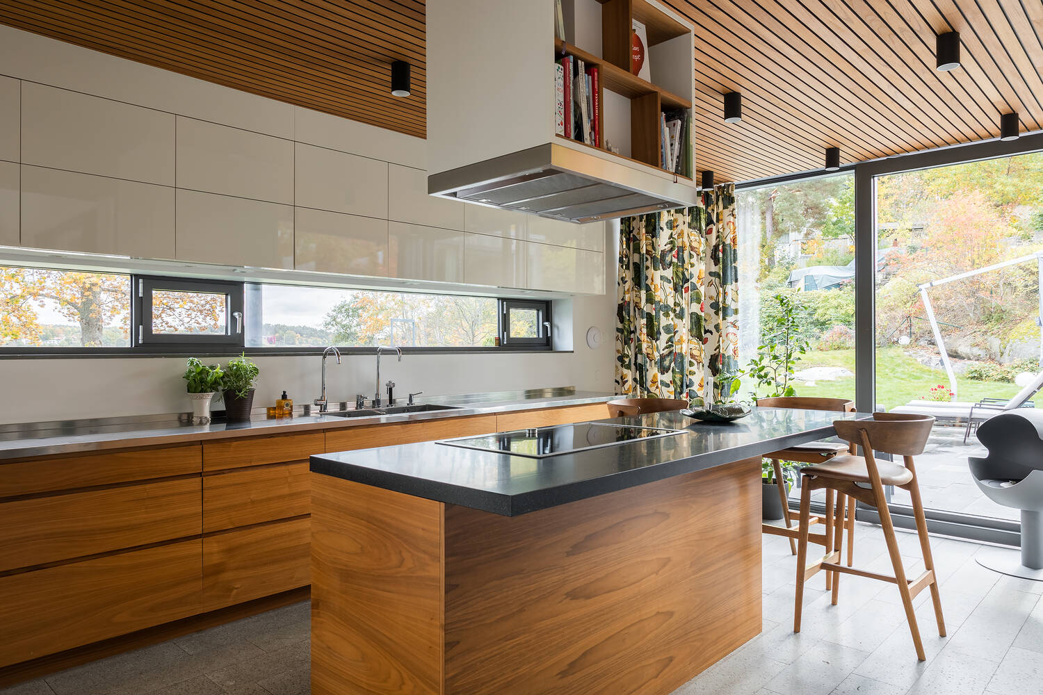 cuisine contemporaine plafond bois cuisine contemporaine plafond bois