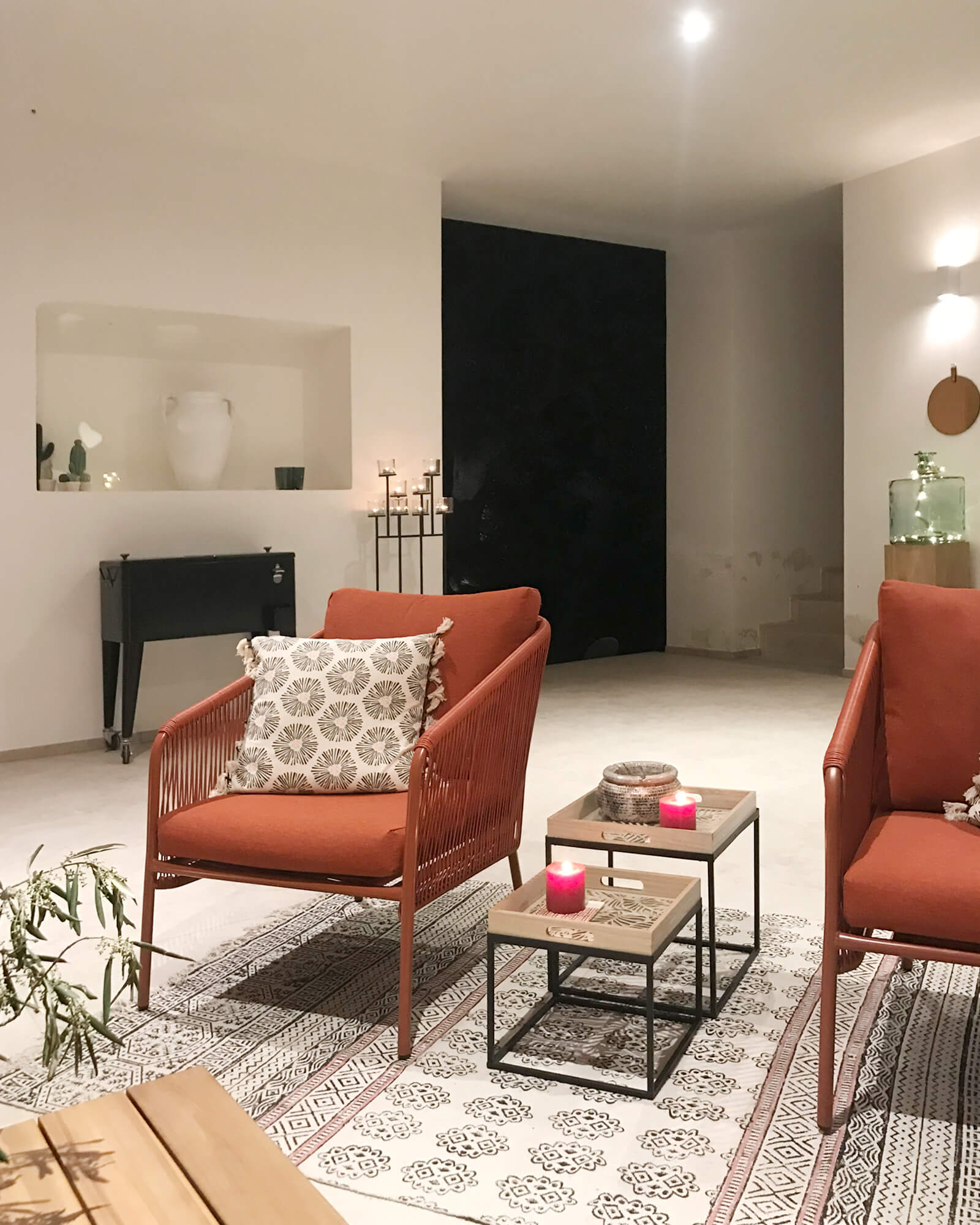salon maison Pouilles décoration contemporaine