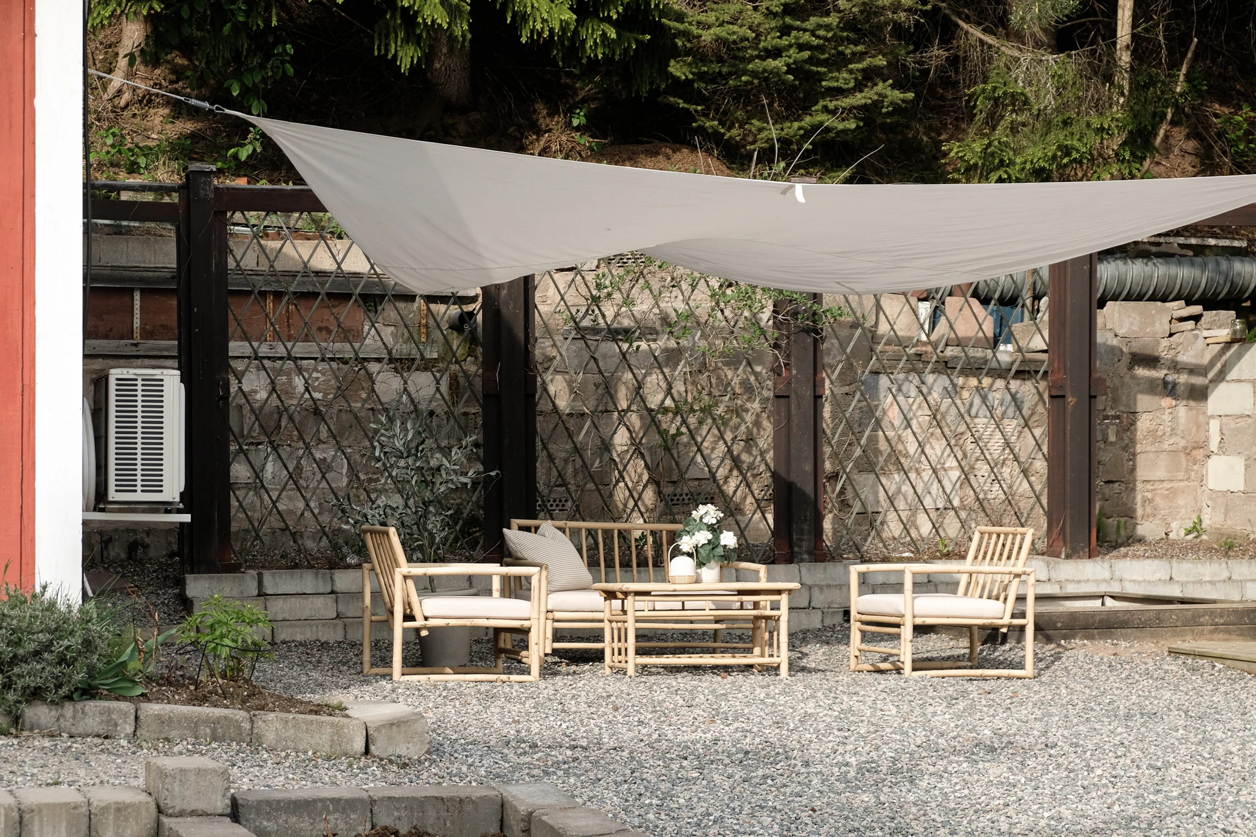 terrasse gravillons avec voile d terrasse gravillons avec voile d'ombrage