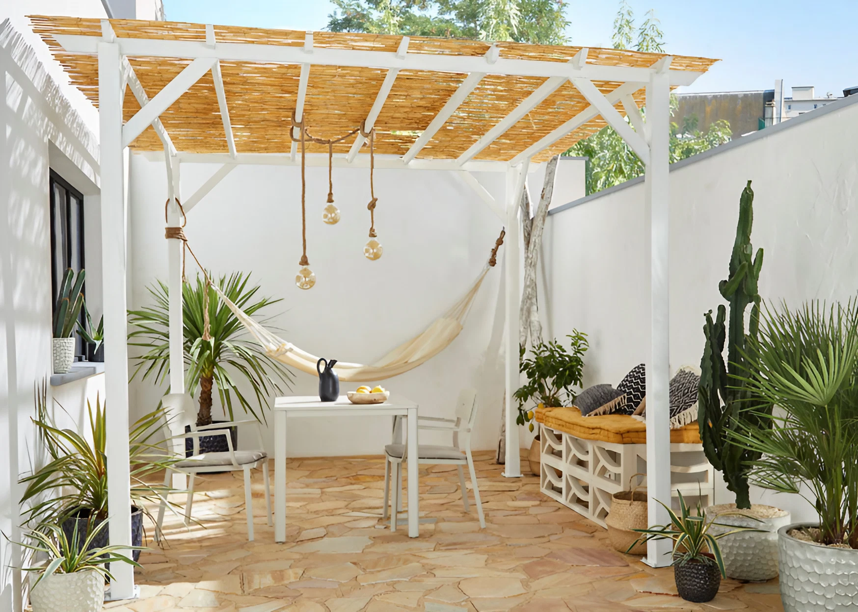 cour aménagée avec pergola Castorama cour aménagée avec pergola Castorama