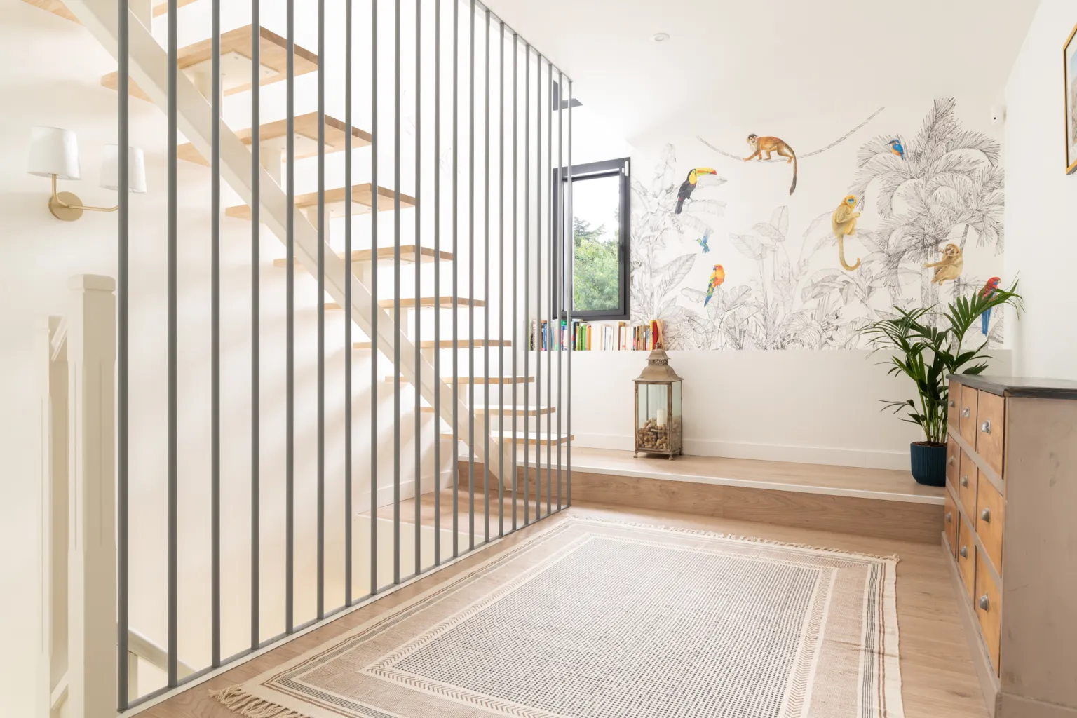 palier avec escalier maison de ville surélevée Nantes